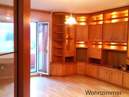 Privatverkauf! 2-Zimmer-Wohnung mit Einbauküche und großer Loggia