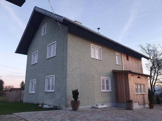 Neuwertige EG Wohnung Wohnen am Land in sehr ruhige Lage