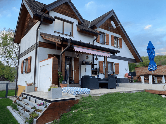 Günstiges, geräumiges und gepflegtes 5-Zimmer-Einfamilienhaus mit EBK in Bad Gleichenberg