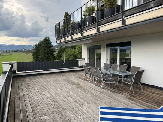 Top Anlegerwohnung mit riesiger Südwestterrasse und Carportstellplatz mit rd.4.7% Rendite!