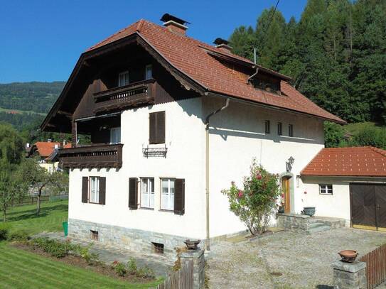 Großzügiges Wohnhaus in bester Lage