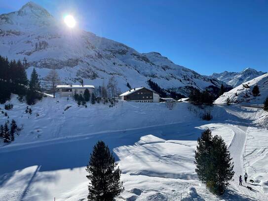 Ski ARLBERG - Möblierte Ferienwohnung mit Ski in/Ski out - ganzjährig zu vermieten