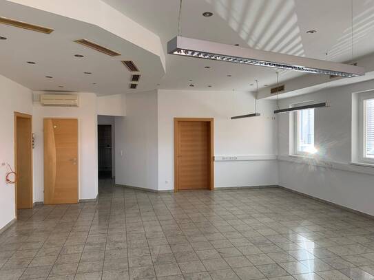 Büroflächen in Grafenstein/Poggersdorf | Zusätzliche Miete von einer Halle mit 532 m² auch möglich