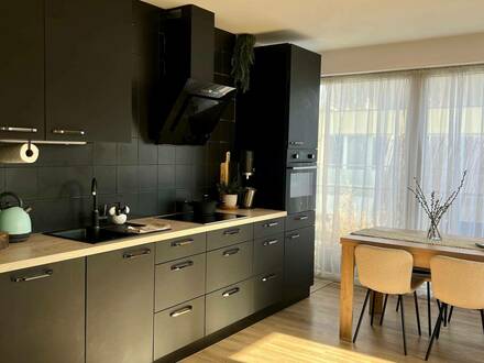 Schöne, helle 3-Zimmer-Wohnung mit Balkon - 5 km von der Wiener Stadtgrenze