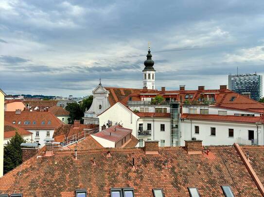 Wohnung Nähe Kunsthaus mit Aussicht; 6. Stock; komplett renoviert; Privatverkauf