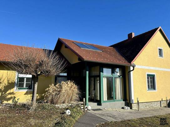 Modernes Wohnen in ländlicher Idylle - Traumhafter Bungalow in Inzenhof