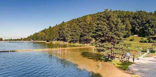 Vollausgestattetes, ganzjährlich nutzbares Ferienhaus, am Forchtensteiner Badesee