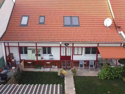 Großpetersdorf: Schönes Wohnhaus in zentraler Lage