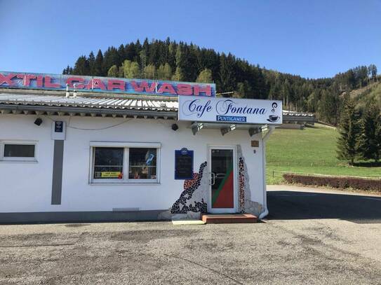 Cafeteria mit genügend Parkplätzen in Frequenzlage