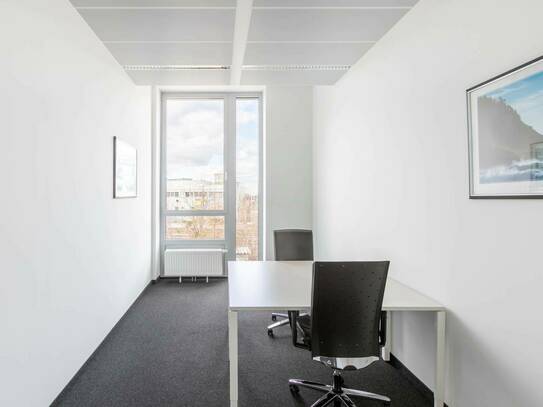 All-inclusive-Zugang zu professionellen Büroräumen für 1 Person in Regus Messecarree