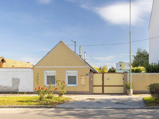 Einfamilienhaus auf 1428 m² großem Grundstück in Schwadorf bei Wien