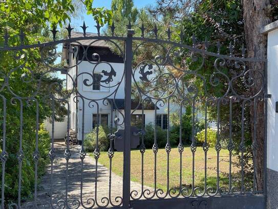 2345 Brunn am Gebirge - Einfamilienhaus in Toplage mit Pool