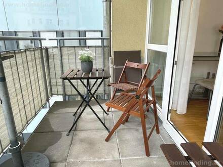 expat flat - furnished I möblierte Balkonwohnung - befristet