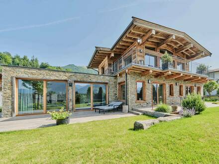 Modernes Chalet auf dem Sonnenplateau mit einzigartigem Panoramablick