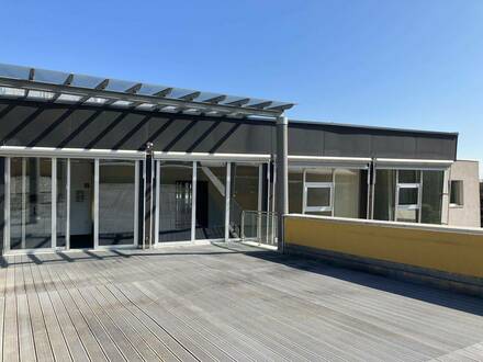 Große moderne Büroräumlichkeiten mit Terrasse in Villach!