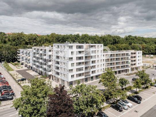 3 Zimmer mit Aussicht von der herzlichen Loggia!