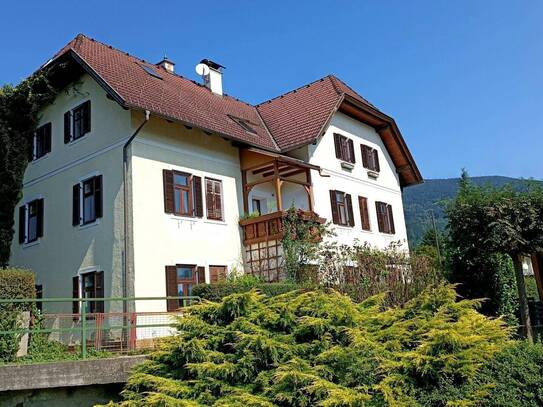 Wohnhaus mit Stil und Seeblick am Ossiacher See