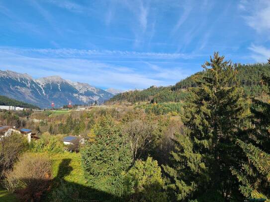 Familienparadies in Mutters/Gärberbach: Großzügiges Haus mit Garten, Balkon, Terrasse und Garage!