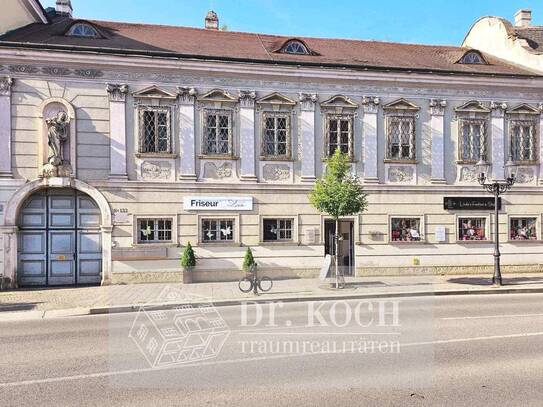 Barockes Bürgerhaus im Zentrum von Stockerau!