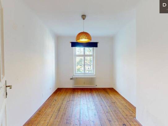 | ZAUBERHAFTE 2 ZIMMER-WOHNUNG IM ALTBAU | 49m² | IDEAL FÜR PÄRCHEN, SINGLES ODER STUDENTEN | MIT BLICK INS GRÜNE | 3.O…