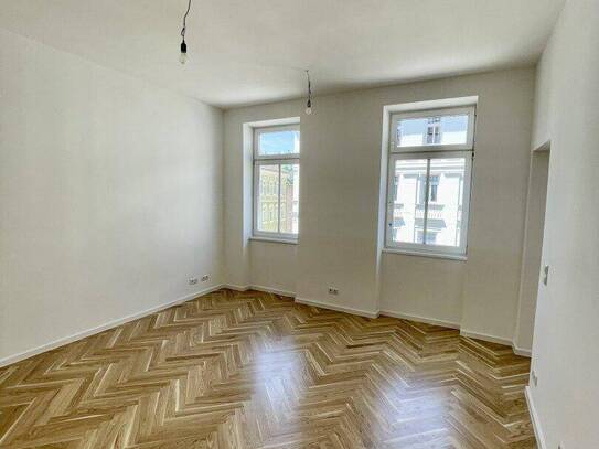 Hochwertig sanierte 43m2 2 Zimmer Wohnung - Altbau im 2ter Liftstock