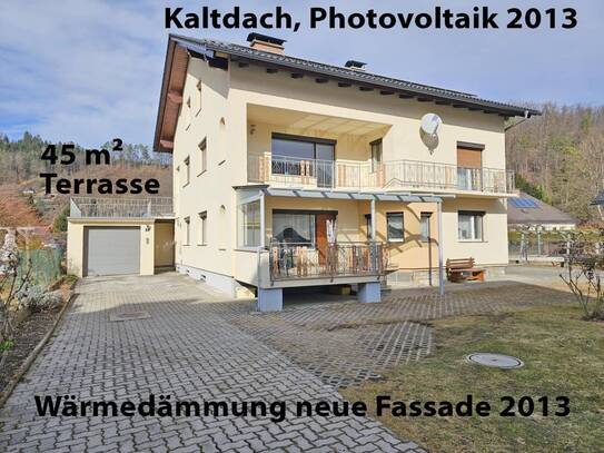 Geräumiges Familienhaus in bester Lage, 806 m2 Grund, neues Kaltdach, 2 Terrassen.