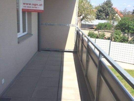 Nette 2-Zimmer Wohnung mit Loggia