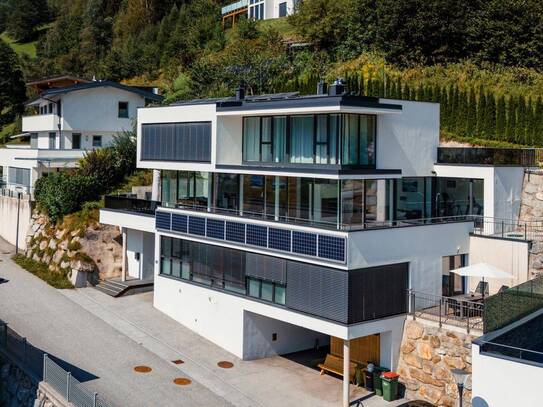 The Summit - Extravaganz mit Einliegerwohnung