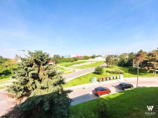 Großzügige Wohnung am Stadtrand mit sonniger Loggia und herrlichem Ausblick! | 4-Zimmer möglich