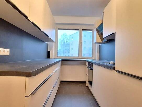 NEU RENOVIERTE 97m² WOHNUNG ZENTRAL AM TABOR!