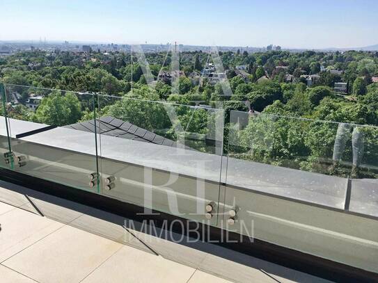 WIENBLICK- DACHGESCHOSSWOHNUNG MIT TERRASSE UND BALKONEN