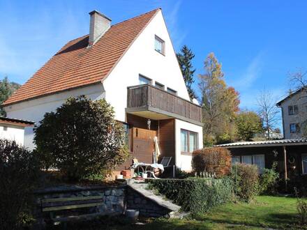 Wohnhaus auf schönem Grundstück inkl. 3 Garagen in Fohnsdorf