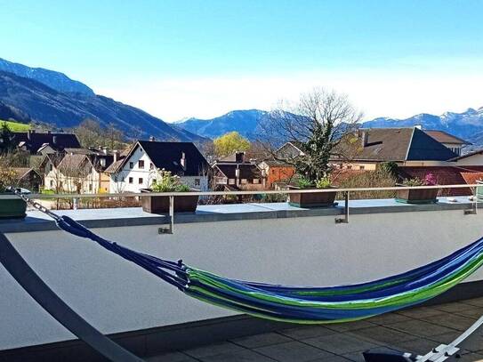 Attraktives Penthouse in ruhiger Lage und absoluter Seenähe