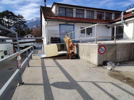 MIETE: günstige 200 m² - 400m² Halle - Lagerfläche in Kramsach