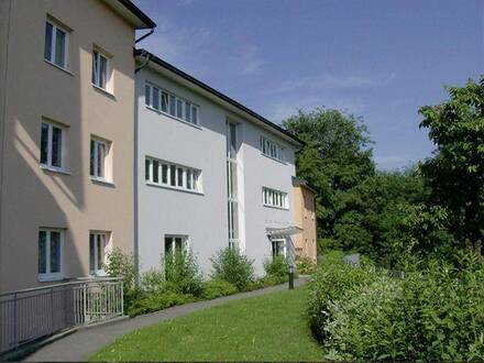 Neumarkt. Geförderte 3 Zimmer Wohnung | Loggia | Miete mit Kaufoption.