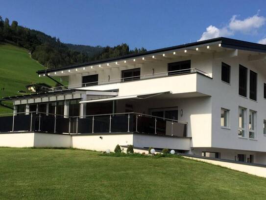 MIETE: EXKLUSIV RESIDIEREN AM RANDE DER KITZBÜHELER ALPEN - 4-Zimmer-Penthousewohnung in Uttendorf - Skizirkus Kitzbühel