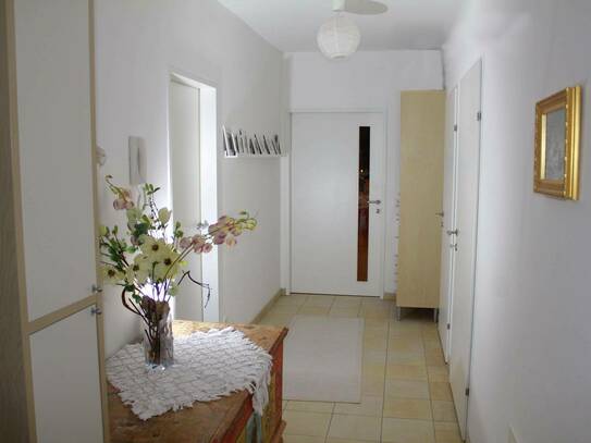 Sonnige 3-Zimmer-Wohnung mit Panoramablick in Traun (Zentrum)