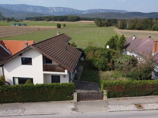 Sanierungsbedürftiges Einfamilienhaus im Bezirk Neunkirchen