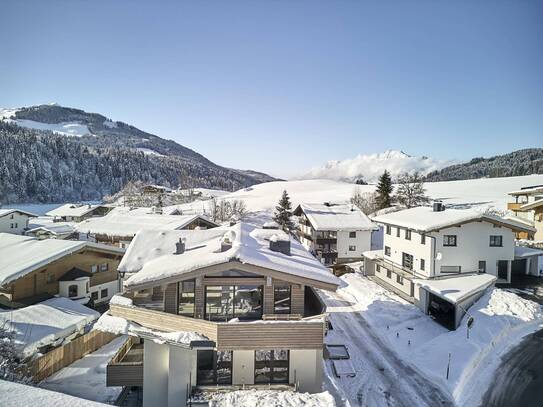 Modernes Leben in den Alpen