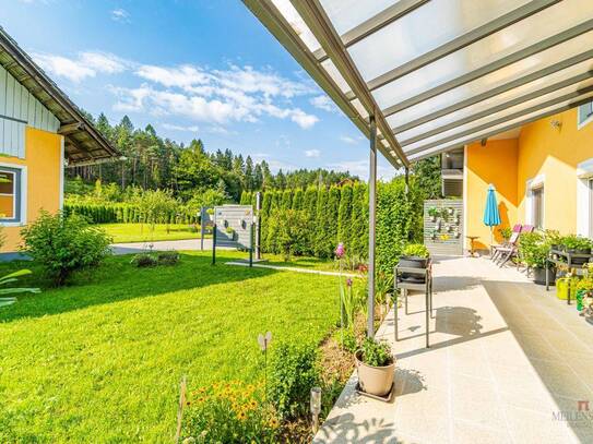 Gepflegter Bungalow mit Nebengebäude in idyllischer Ruhelage am Techelsberg