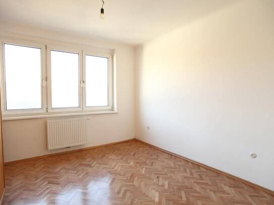 2 Zimmerwohnung in zentrale Lage /Annenstraße