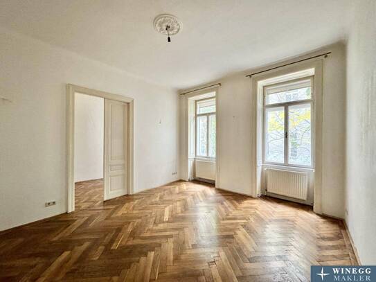 Ruhelage in belebter Gegend! Hofseitiger 2-Zimmer-Altbau nächst Burggasse