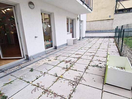 UNBEFRISTET, HOFRUHELAGE, 106 m2 Neubau mit 41 m2 Terrasse, Wohnküche, 3 Zimmer, Wannenbad, Parketten, gefördert