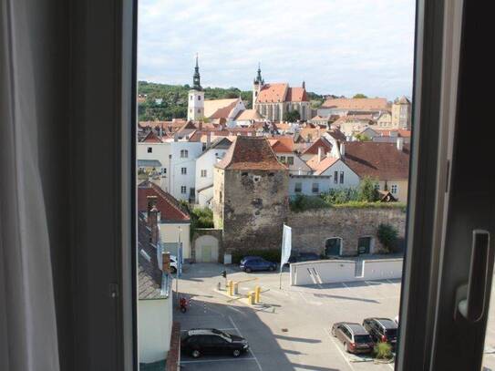 3-ZIMMER-EIGENTUMSWOHNUNG MIT BALKON IM HERZEN VON KREMS