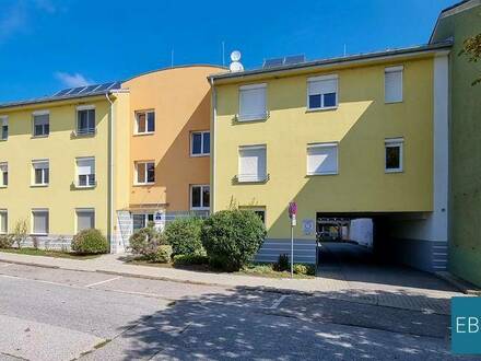 Familienwohnung im 2. OG mit Loggia