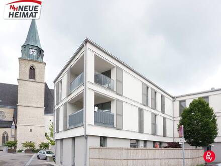 TOP GELEGENHEIT FÜR IHRE NEUE WOHNUNG MIT EIGENGARTEN!