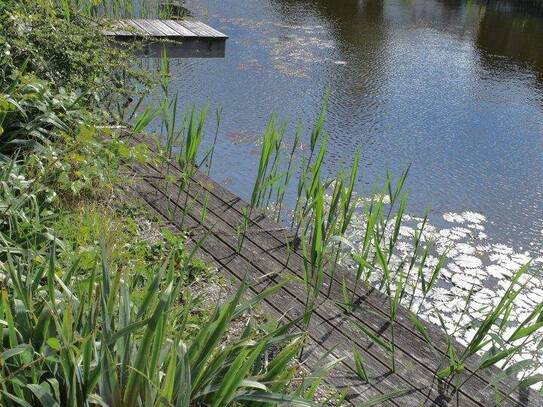 VERKAUFT: Der Traum vom eigenen Steg in den See wird hier wahr