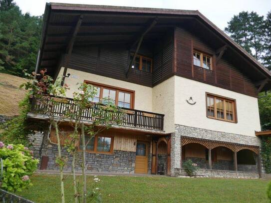 Wohnhaus in sonniger, erhöhter Hanglage mit schönem Ausblick in 2823 Pitten