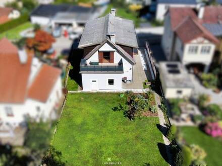 charmantes Einfamilienhaus mit traumhaften Garten