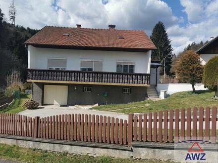 Bezugsbereites Wohnhaus mit großem Garten in Ruhelage!